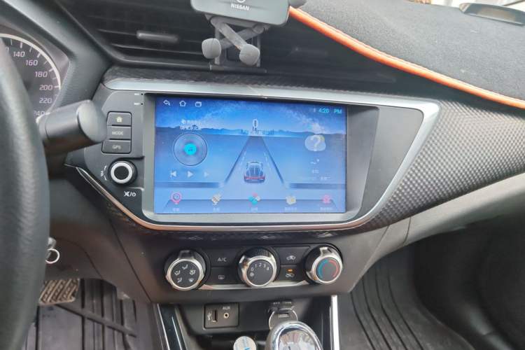 Used Nissan Lannia 2016 1.6L CVT Cool Edition Audio And AC Panel