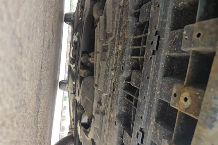 Used Nissan Lannia 2016 1.6L CVT Cool Edition Chassis Front