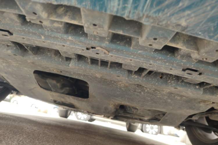 Used Nissan Lannia 2016 1.6L CVT Cool Edition Chassis Front