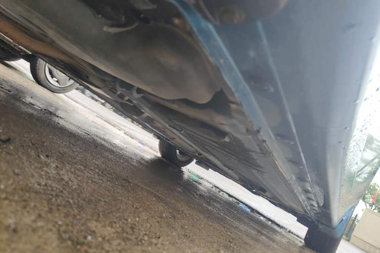 Used Nissan Lannia 2016 1.6L CVT Cool Edition Chassis Rear Right