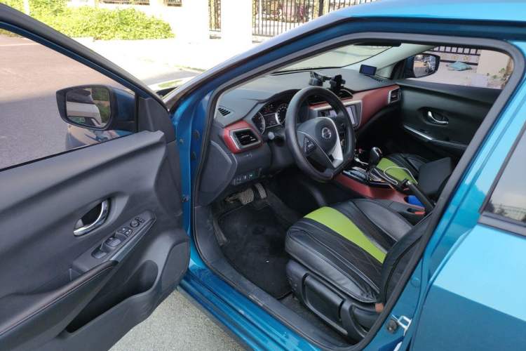 Used Nissan Lannia 2016 1.6L CVT Smart Cool Edition Driver Seat