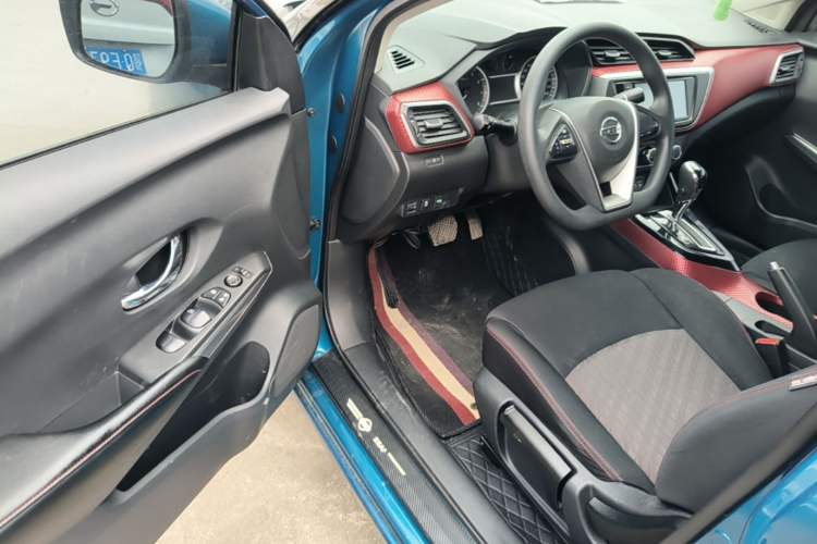 Used Nissan Lannia 2016 1.6L CVT Smart Cool Edition Driver Seat