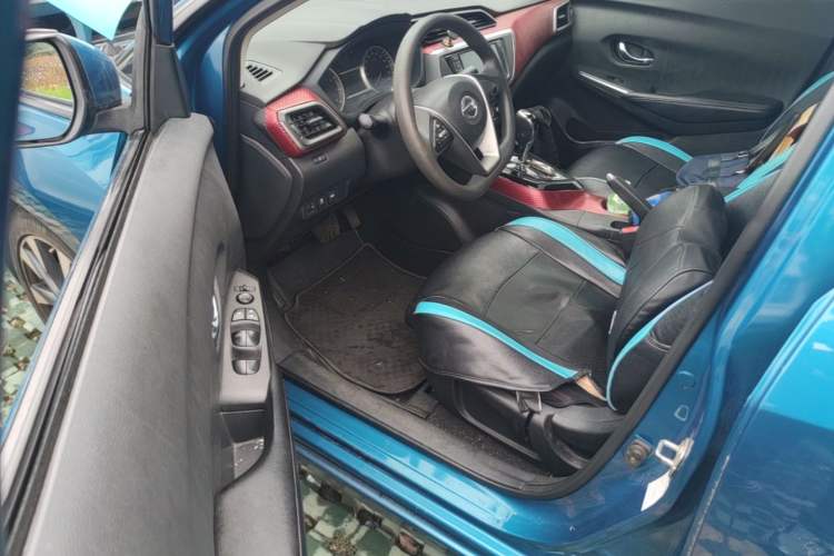 Used Nissan Lannia 2016 1.6L CVT Smart Cool Edition Driver Seat