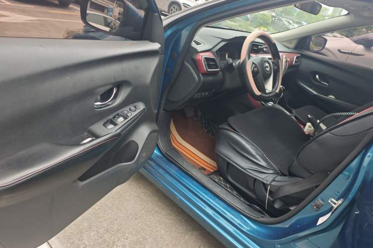 Used Nissan Lannia 2016 1.6L CVT Smart Cool Edition Driver Seat