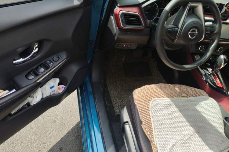 Used Nissan Lannia 2016 1.6L CVT Smart Cool Edition Driver Seat