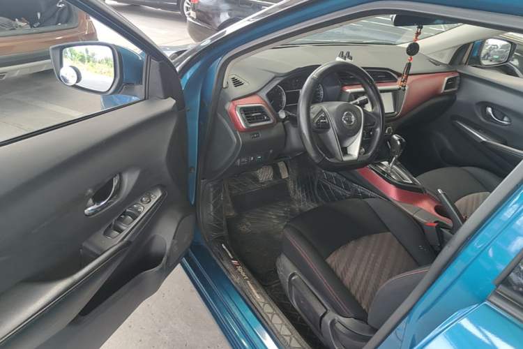Used Nissan Lannia 2016 1.6L CVT Smart Cool Edition Driver Seat
