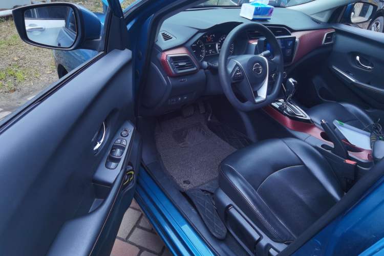Used Nissan Lannia 2016 1.6L CVT Smart Cool Edition Driver Seat
