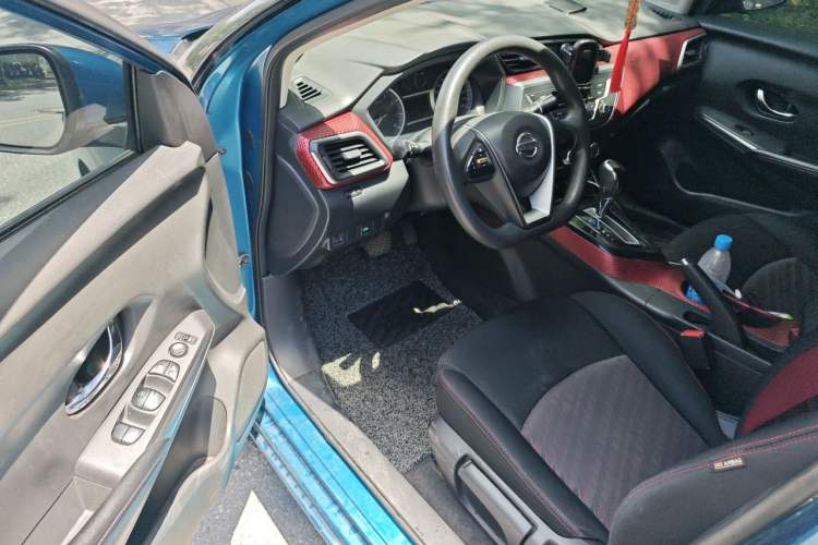 Used Nissan Lannia 2016 1.6L CVT Cool Edition Driver Seat
