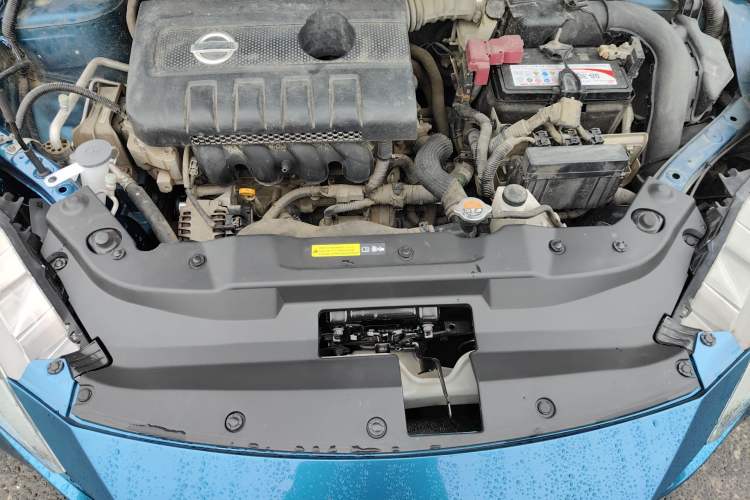 Used Nissan Lannia 2016 1.6L CVT Cool Edition Engine Bay