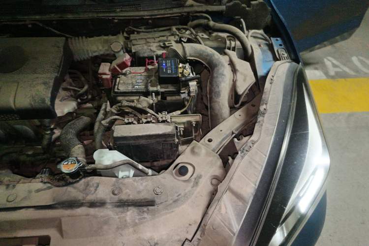 Used Nissan Lannia 2016 1.6L Manual Cool Edition Engine Bay Left