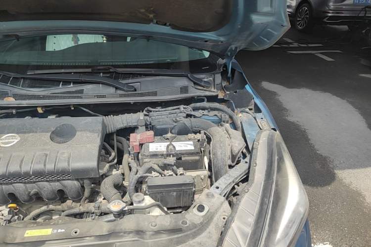 Used Nissan Lannia 2016 1.6L CVT Smart Cool Edition Engine Bay Left