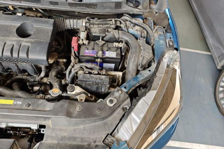 Used Nissan Lannia 2016 1.6L Manual Cool Edition Engine Bay Left