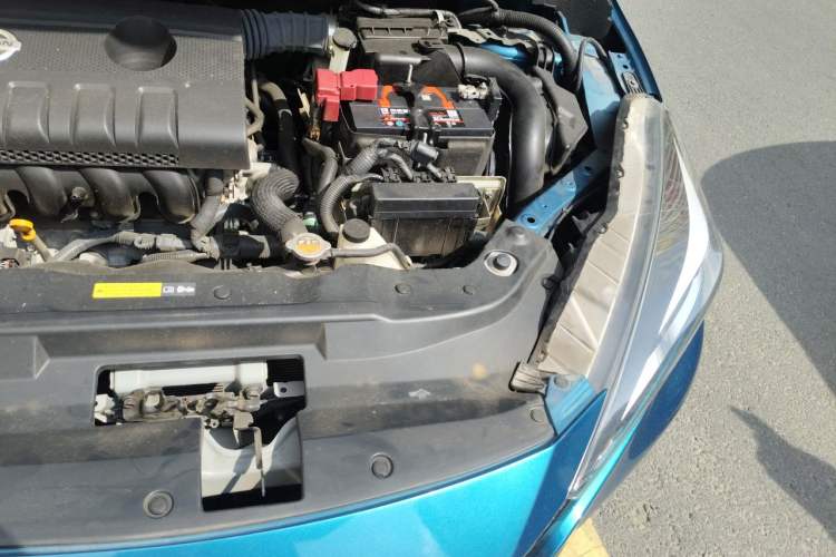 Used Nissan Lannia 2016 1.6L CVT Smart Cool Edition Engine Bay Left