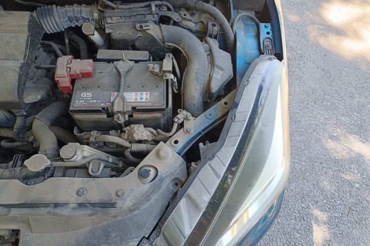 Used Nissan Lannia 2016 1.6L CVT High-Energy Version Engine Bay Left