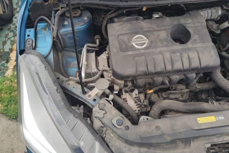 Used Nissan Lannia 2016 1.6L CVT Smart Cool Edition Engine Bay Right