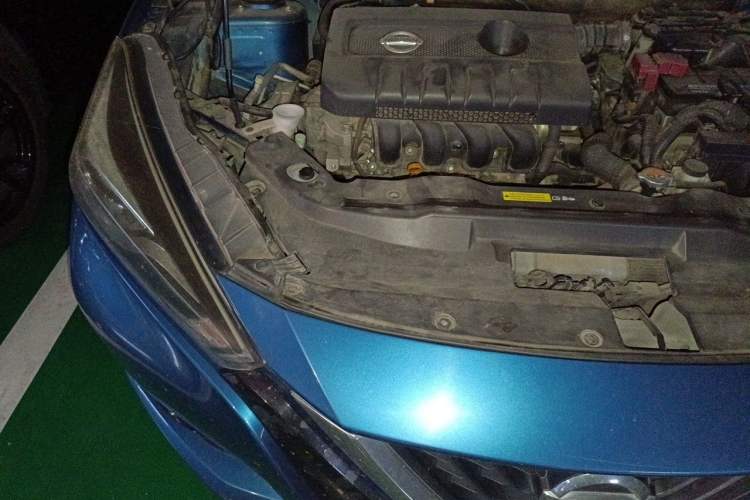 Used Nissan Lannia 2016 1.6L CVT Smart Cool Edition Engine Bay Right