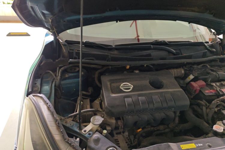 Used Nissan Lannia 2016 1.6L CVT Cool Edition Engine Bay Right