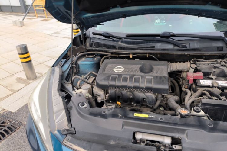 Used Nissan Lannia 2016 1.6L Manual Cool Edition Engine Bay Right