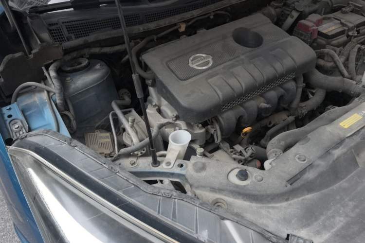 Used Nissan Lannia 2016 1.6L CVT Smart Cool Edition Engine Bay Right