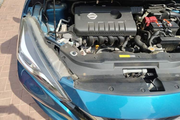 Used Nissan Lannia 2016 1.6L CVT Smart Cool Edition Engine Bay Right