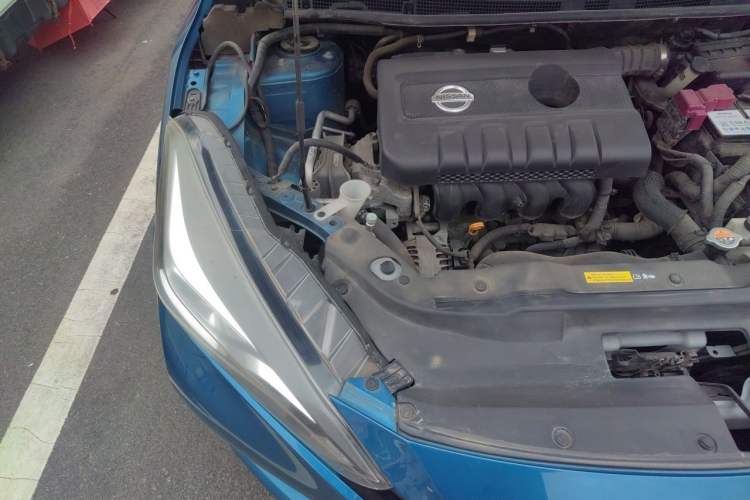 Used Nissan Lannia 2016 1.6L Manual Cool Edition Engine Bay Right