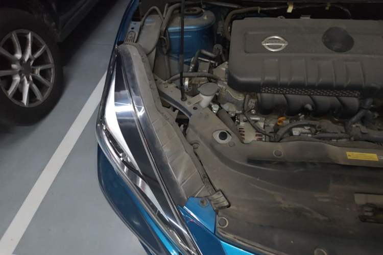 Used Nissan Lannia 2016 1.6L CVT Smart Cool Edition Engine Bay Right