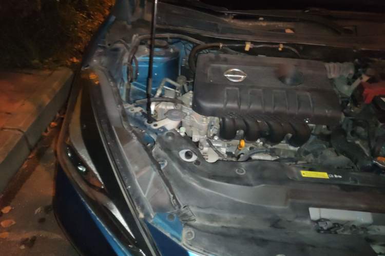 Used Nissan Lannia 2016 1.6L CVT Smart Cool Edition Engine Bay Right