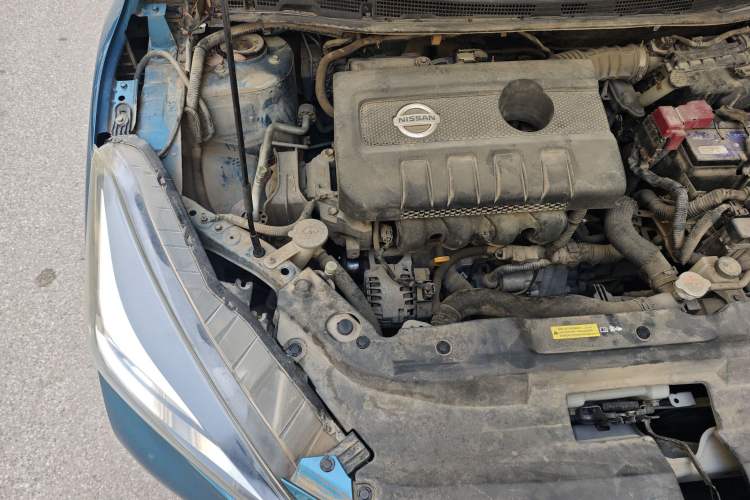 Used Nissan Lannia 2016 1.6L Manual Cool Edition Engine Bay Right