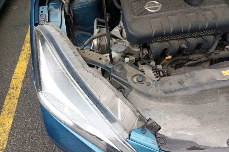 Used Nissan Lannia 2016 1.6L CVT Smart Cool Edition Engine Bay Right