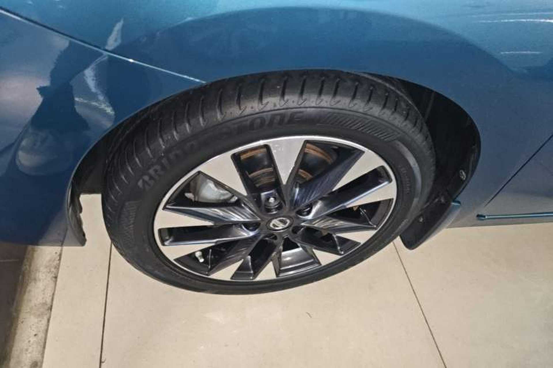 Used Nissan Lannia 2016 1.6L CVT Smart Cool Edition Exterior 2