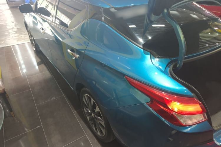 Used Nissan Lannia 2016 1.6L CVT Smart Cool Edition Exterior 2