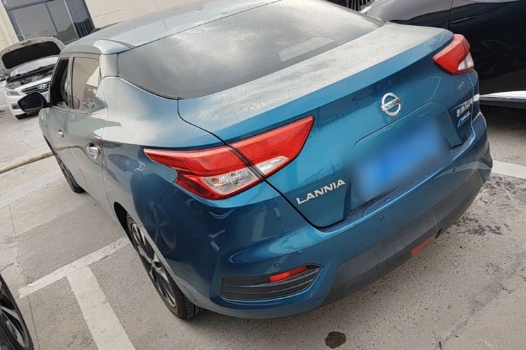 Used Nissan Lannia 2016 1.6L CVT Smart Cool Edition Exterior 3