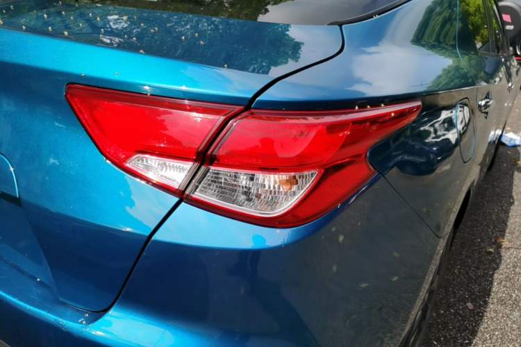 Used Nissan Lannia 2016 1.6L CVT Smart Cool Edition Exterior 3