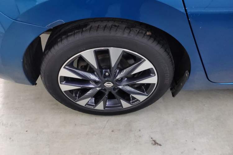 Used Nissan Lannia 2016 1.6L CVT Smart Cool Edition Exterior 5