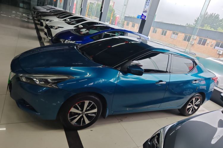 Used Nissan Lannia 2016 1.6L CVT Cool Edition Exterior 5