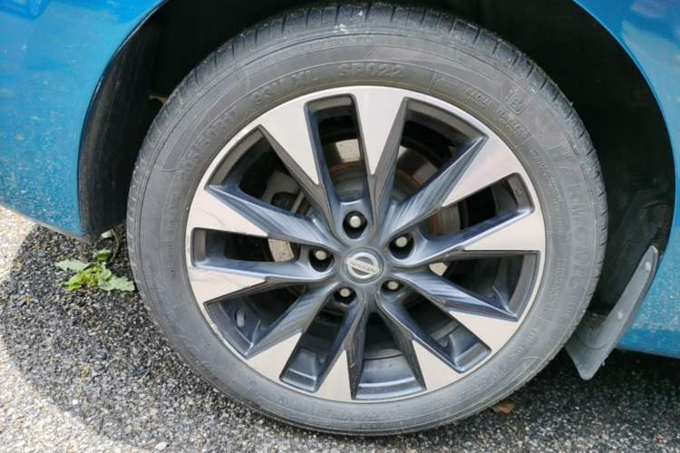 Used Nissan Lannia 2016 1.6L CVT Smart Cool Edition Exterior 5