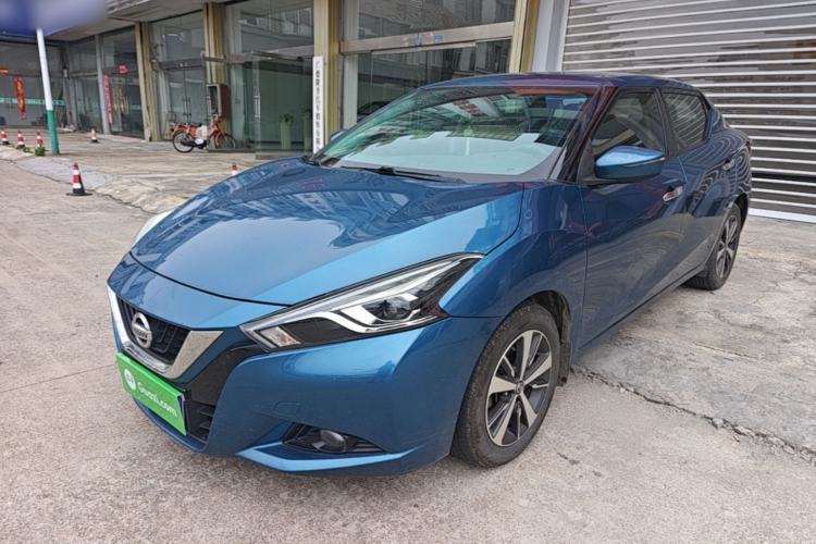 Used Nissan Lannia 2016 1.6L CVT Cool Edition Guazi used car, China used car export, Used car for sale, Used  cars, Cheapest cars for sale