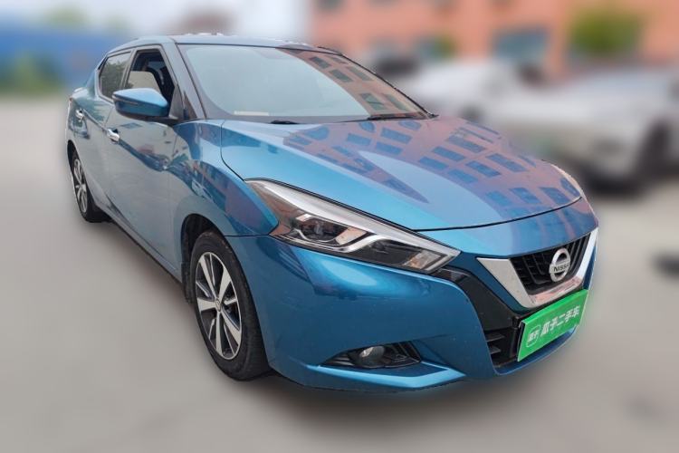 Used Nissan Lannia 2016 1.6L CVT Cool Edition Front Right 45 Deg