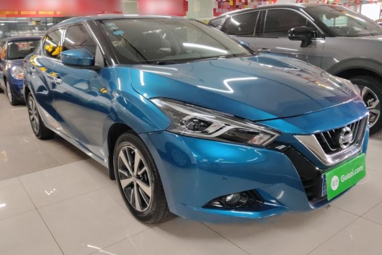 Used Nissan Lannia 2016 1.6L CVT Cool Edition Front Right 45 Deg