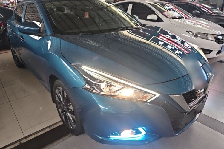 Used Nissan Lannia 2016 1.6L CVT Smart Cool Edition Front Right 45 Deg