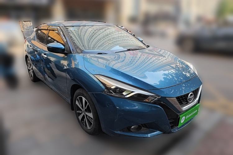 Used Nissan Lannia 2016 1.6L CVT Cool Edition Front Right 45 Deg