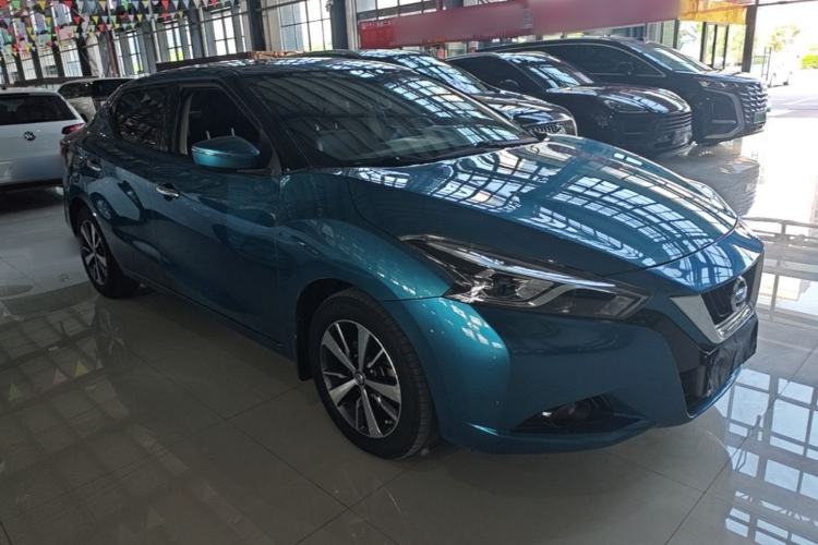 Used Nissan Lannia 2016 1.6L CVT Cool Edition Front Right 45 Deg