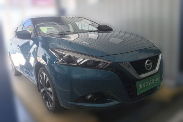 Used Nissan Lannia 2016 1.6L CVT Smart Cool Edition Front Right 45 Deg