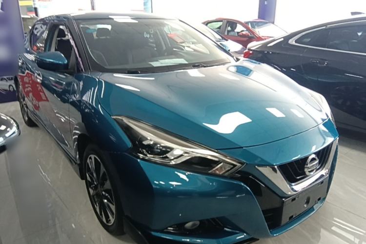 Used Nissan Lannia 2016 1.6L CVT Smart Cool Edition Front Right 45 Deg