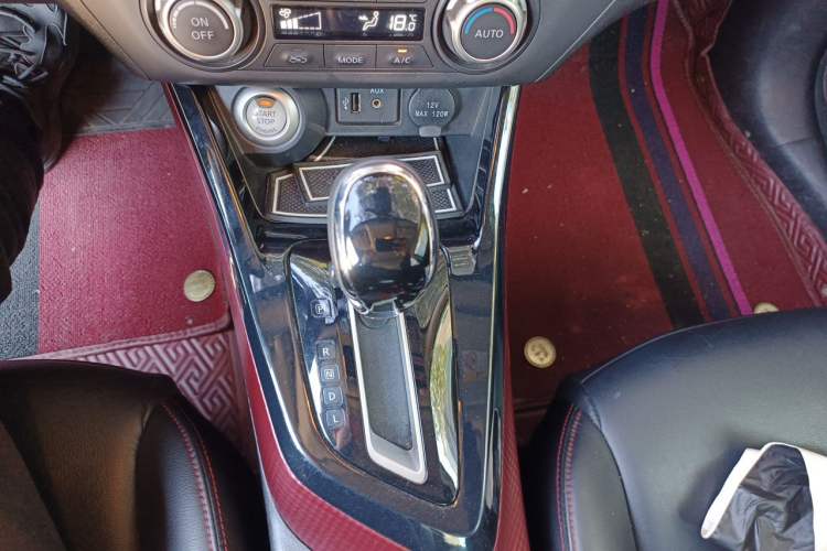 Used Nissan Lannia 2016 1.6L CVT High-Energy Version Gear Lever