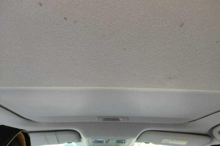 Used Nissan Lannia 2016 1.6L CVT Smart Cool Edition Headliner