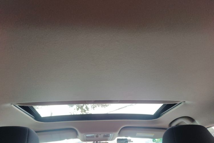 Used Nissan Lannia 2016 1.6L CVT Smart Cool Edition Headliner