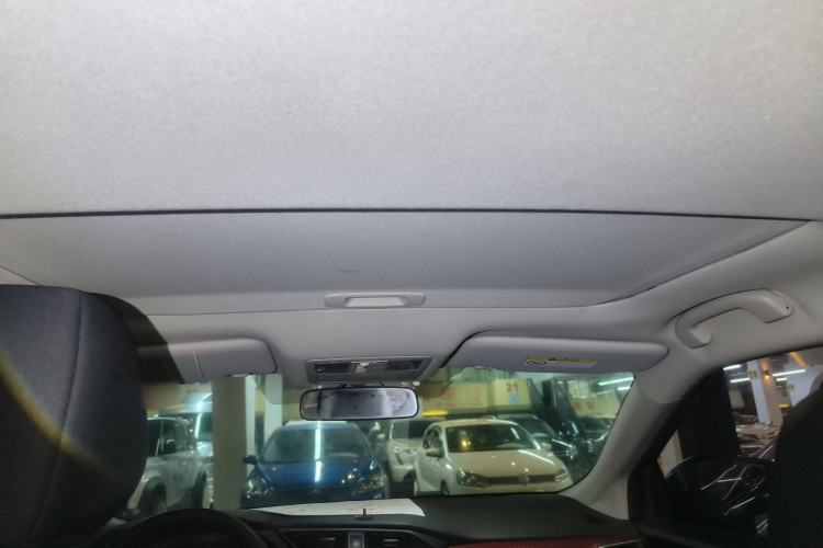 Used Nissan Lannia 2016 1.6L CVT Smart Cool Edition Headliner