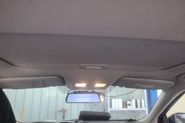 Used Nissan Lannia 2016 1.6L CVT Smart Cool Edition Headliner