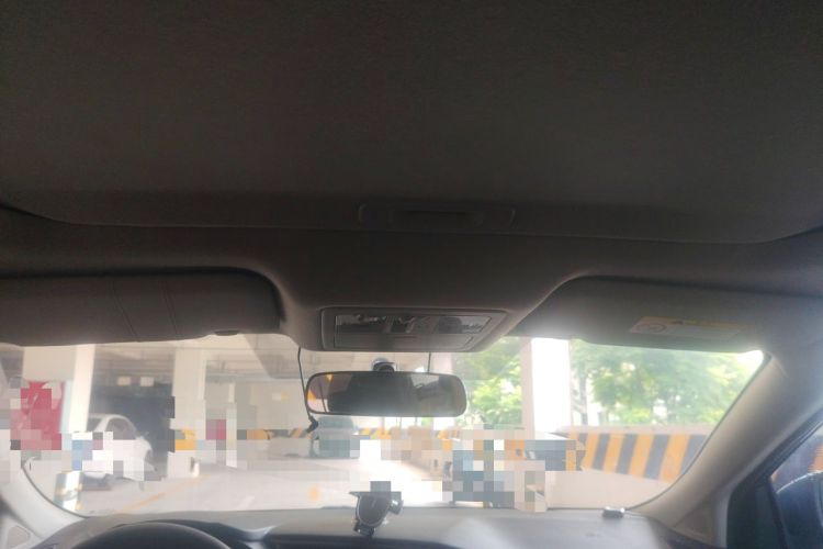 Used Nissan Lannia 2016 1.6L CVT Cool Edition Headliner